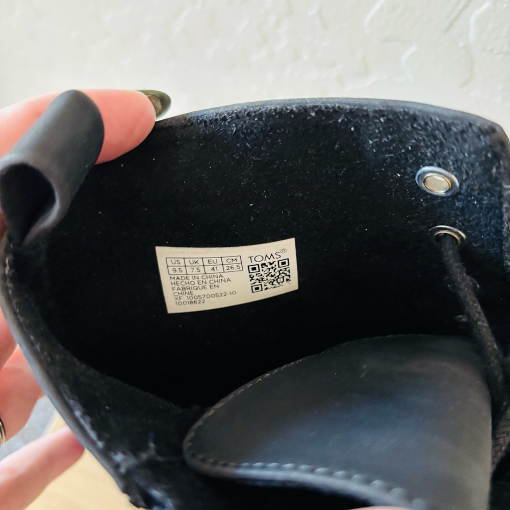 TOMS Women's Black Alaya Ankle Boots - Picture 7 of 9